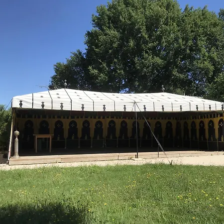 La Plume De Vallombreuse 度假居